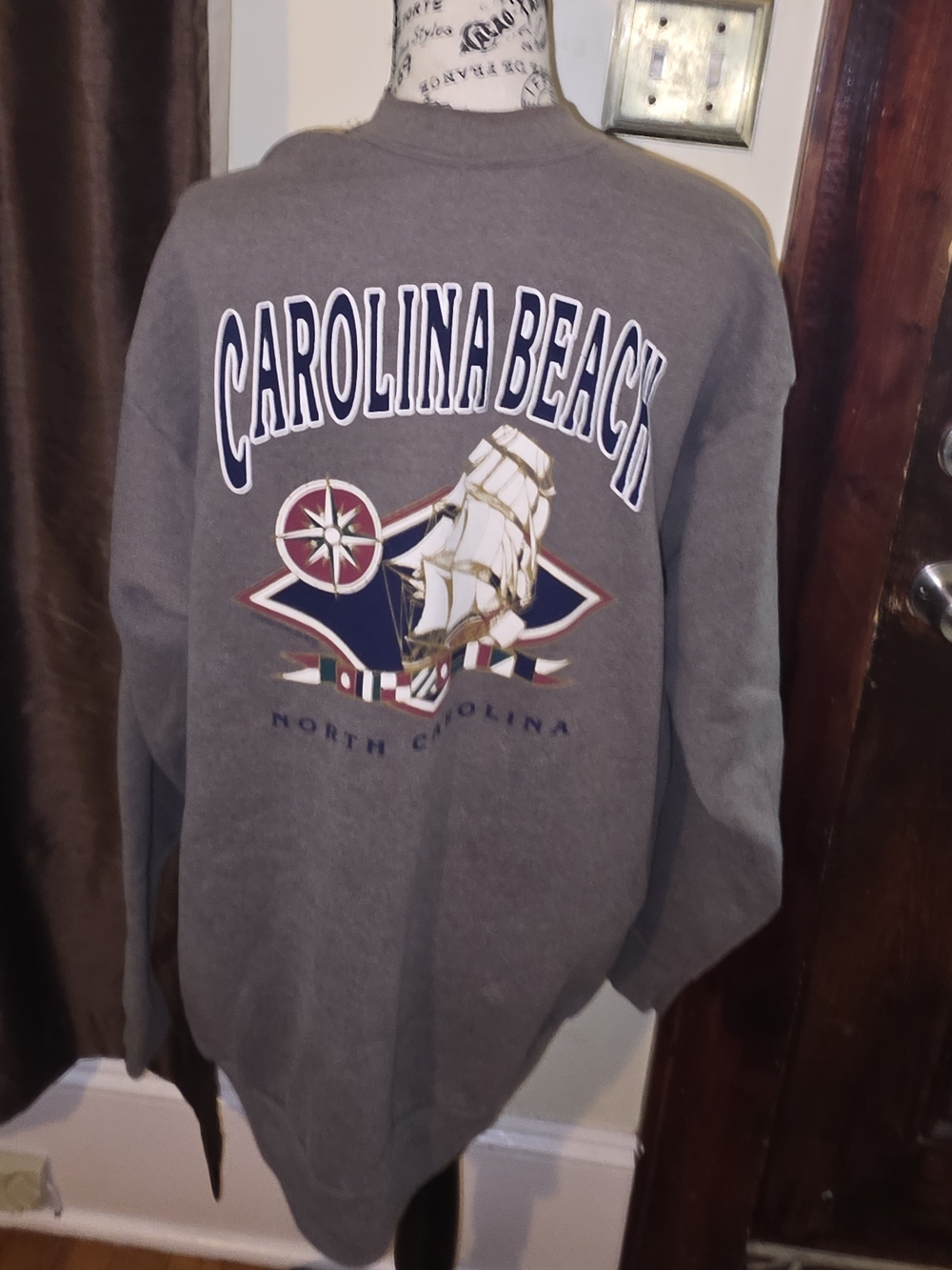 Gant Gray Crewneck Sweatshirt "Carolina Beach" XL